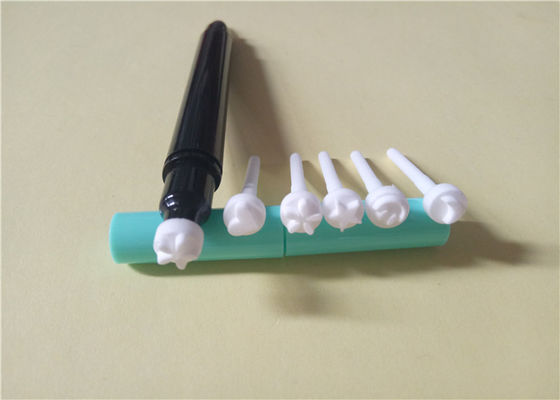 İyi bir fiyat. Çift uçlu makyaj sıvı göz lekesi PP göz lekesi damga aracı 124mm Uzunluk çevrimiçi