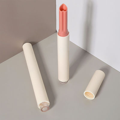 İyi bir fiyat. Cosmetic Packaging 2ml Multi Color Plastic Press Lipstick Tubes Lip Balm Lipstick Container çevrimiçi