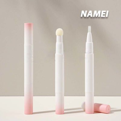 İyi bir fiyat. Smudge Proof Plastic Pencil Lipstick Packaging With Applicator çevrimiçi